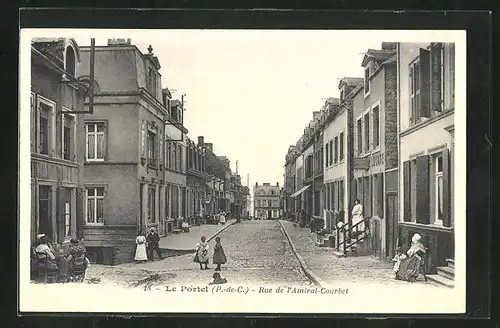 AK Le Portel, Rue de l`Amiral-Courbet, Strassenpartie