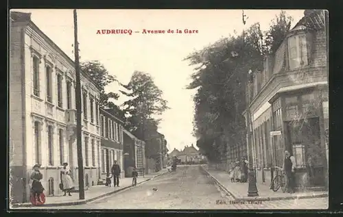 AK Audruicq, Avenue de la Gare