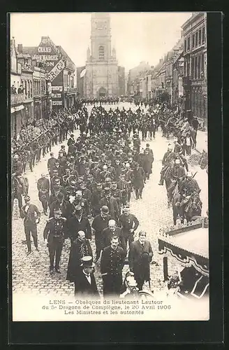 AK Lens, Obsèques du lieutenant Lautour du 5e Dragons de Compiègne 1906, Les Ministres et les autorités