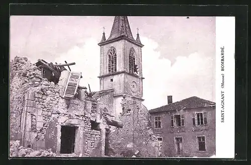 AK Saint-Agnant, l'Eglise aprés le bombardement