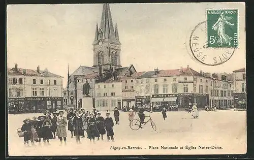 AK Ligny-en-Barrois, Place Nationale et Église Notre-Dame