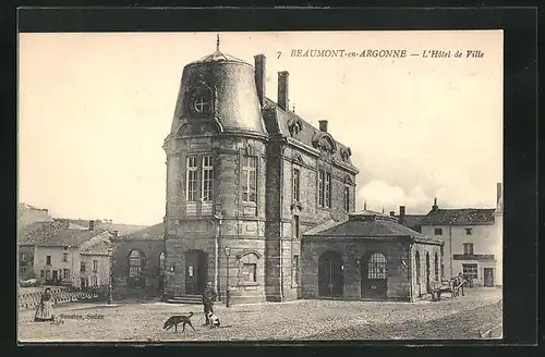AK Beaumont-en-Argonne, L`Hôtel de Ville