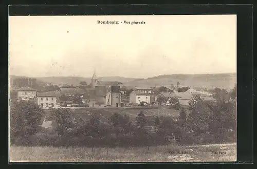 AK Dombasle-en-Argonne, Vue générale, Blick über Felder auf den Ort