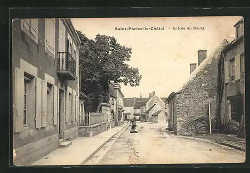 AK Saint-Parize-le-Chatel, Entrée du Bourg