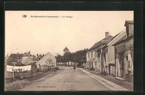 AK St-Germain-Chassenay, Le Bourg, Rue et Magasins