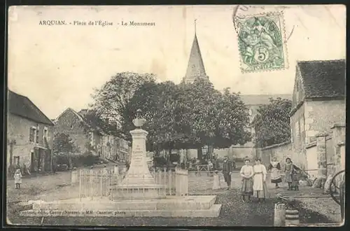 AK Arquian, Place de l`Eglise, Le Monument