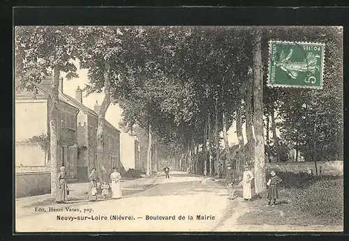 AK Neuvy-sur-Loire, Boulevard de la Mairie