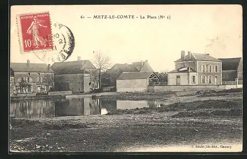 AK Metz-le-Comte, la Place