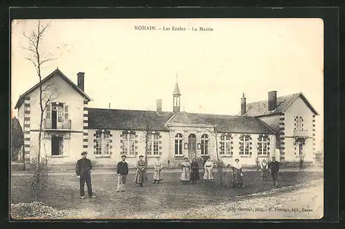 AK Nohain, les Ecoles, la Mairie