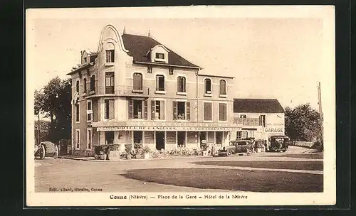 AK Cosne, Place de la Gare, Hotel de la Nievre