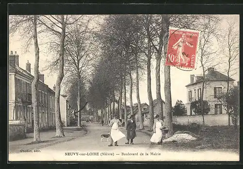 AK Neuvy-sur-Loire, Boulevard de la Mairie