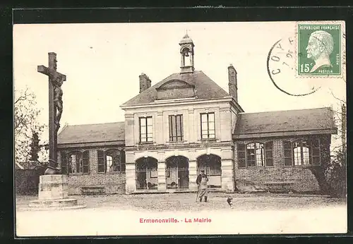 AK Ermenonville, la Mairie