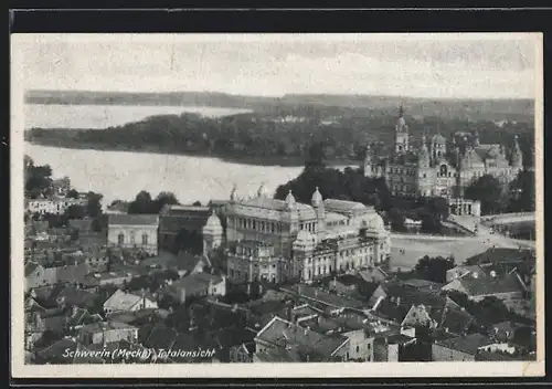 AK Schwerin / Meckl., Ortspanorama aus der Luft gesehen