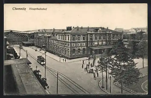 AK Chemnitz, Der Hauptbahnhof mit einer Strassenbahn davor
