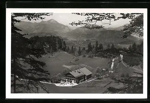 AK Hinterdux bei Kufstein, Unterkunftshaus mit Blick gegen den Brunnstein