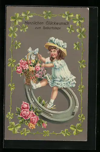 AK Mädchen mit Hufeisen und Blumenkorb