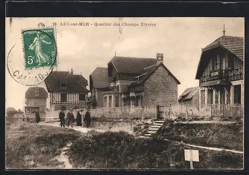 AK Luc-sur-Mer, Quartier des Champs Elysées