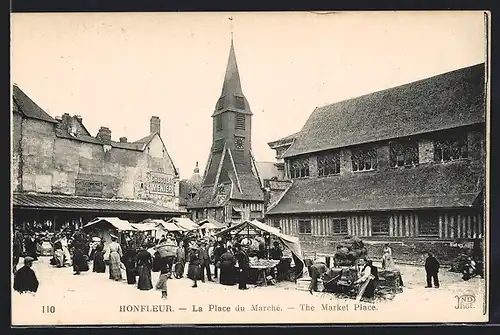 AK Honfleur, La Place du Marché