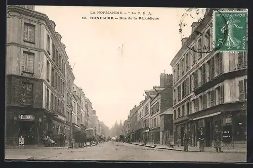 AK Honfleur, Rue de la République