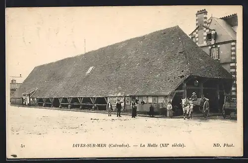 AK Dives-sur-Mer, La Halle
