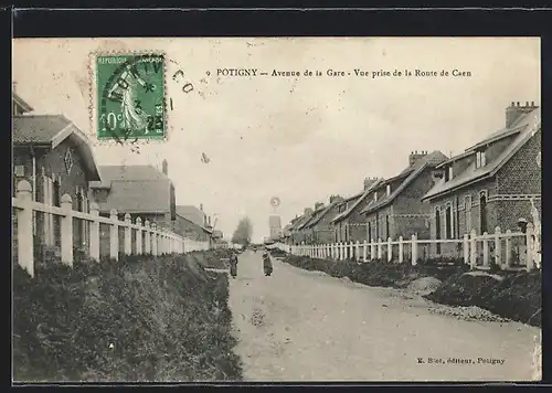 AK Potigny, Avenue de la Gare, Vue prise de la Route de Caen