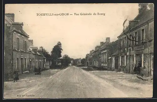 AK Tourville-sur-Odon, Vue Générale du Bourg