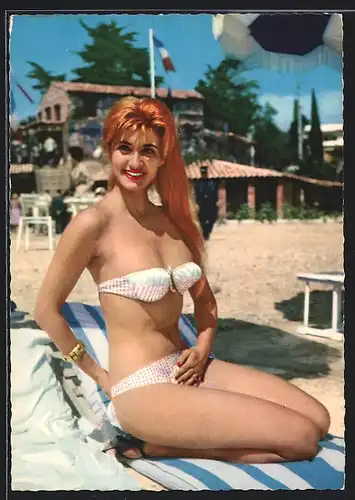 AK Schauspielerin Birgit Nielsen im Bikini am Strand