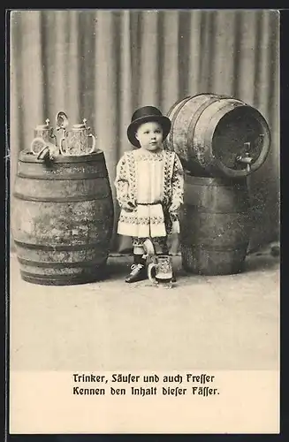 AK Gasthaus zum Finsterbachtal, Kleines Kind neben Bierfässern in einer Brauerei