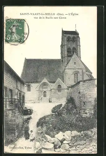 AK Saint-Vaast-lés-Mello, l'Église vue de la Ruelle aux Clercs