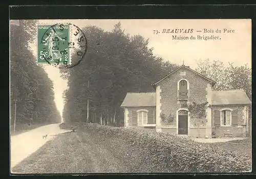 AK Beauvais, Bois du Parc, Maison du Brigadier