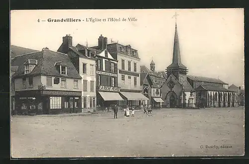 AK Grandvilliers, L`Eglise et l`Hotel de Ville
