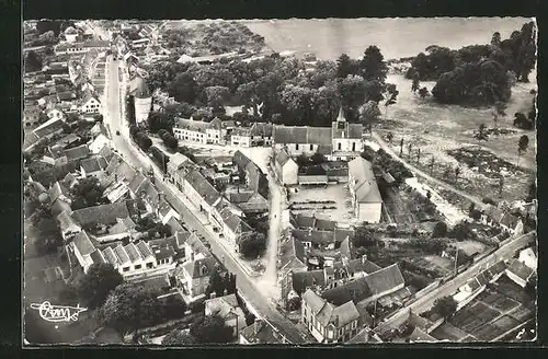 AK Trie-Château, Vue aérienne