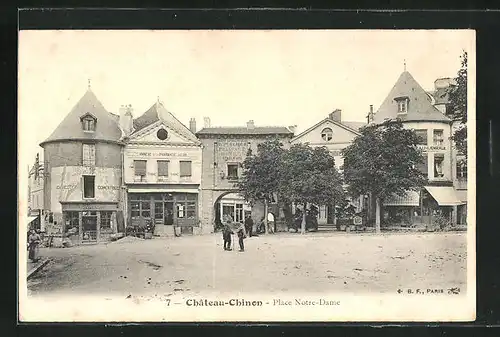 AK Chateau-Chinon, Place Notre Dame, Ladengeschäfte
