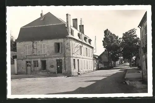 AK Chateauneuf-Val-de-Bargis, Postes, Rue de la Charite