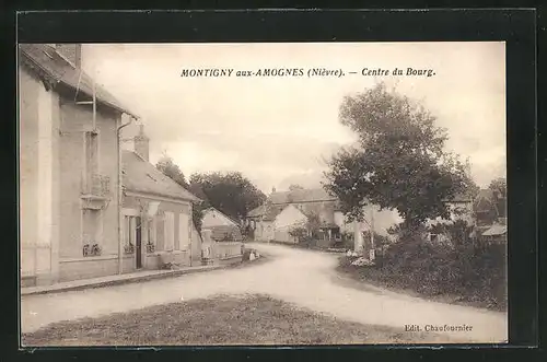 AK Montigny-aux-Amognes, Centre du Bourg