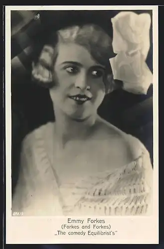 AK Die Komikerin Emmy Forkes The comedy Equilibrist`s