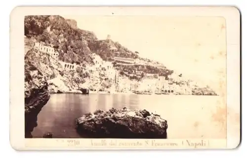 Fotografie unbekannter Fotograf, Ansicht Amalfi, Amalfi dal convento S. Francesceo