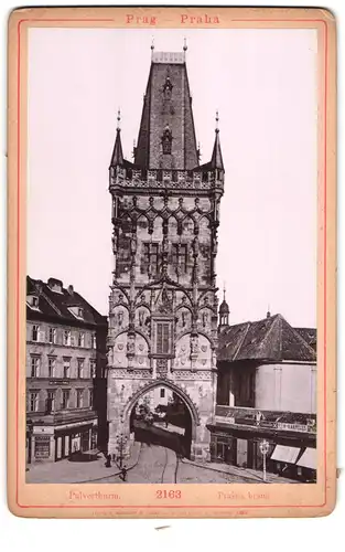 Fotografie Römmler & Jonas, Dresden, Ansicht Prag, der Pulverturm mit Geschäften
