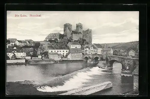 AK Runkel a.d. Lahn, Blick über den Fluss zum Ort mit Schloss