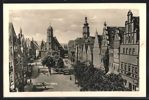 AK Weiden / Oberpfalz, Unterer Markt mit Kirche