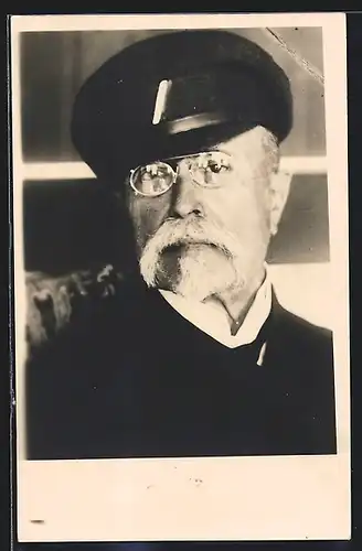 AK Portrait von Präsident Masaryk (TGM) mit Mütze