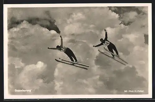 AK Doppelsprung, Skifahrer beim Absprung