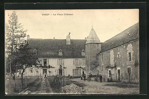 AK Varzy, Le Vieux Château