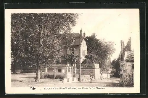 AK Lucenay-les-Aix, Place de la Chaume