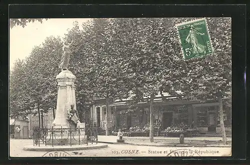 AK Cosne, Statue et Place de la Republique