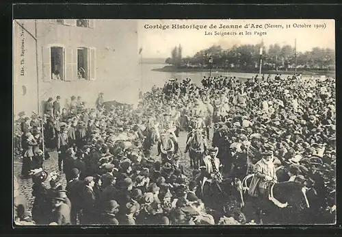 AK Nevers, Cortege Historique de Jeann d'Arc