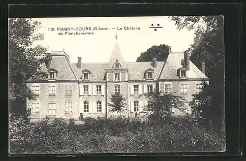 AK Magny-Cours, Le Château de Planchevienne