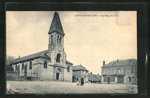 AK Larochemillay, la Place de l'Eglise