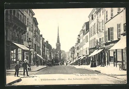 AK Villefranche, Rue Nationale, partie centra`e