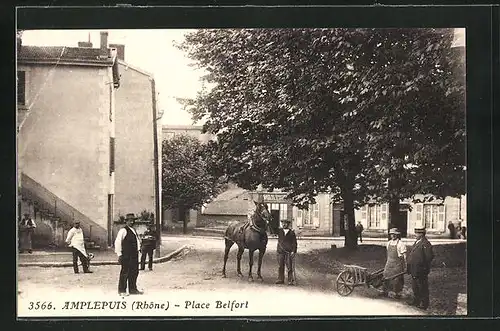 AK Amplepuis, Place Belfort, Pferd